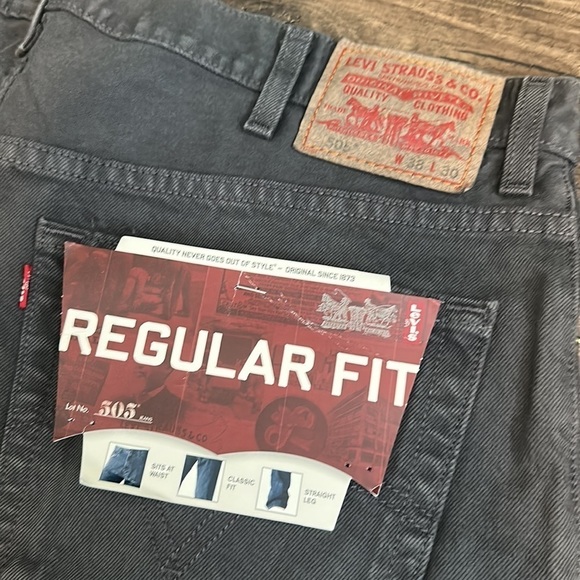 Men’s 505 Regular Fit Gray Levi’s - Picture 7 of 13